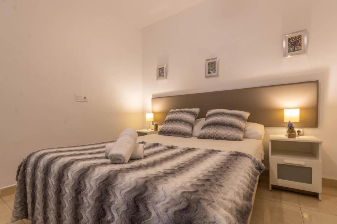 Apartamento Jardines De Murillo Séville Extérieur photo